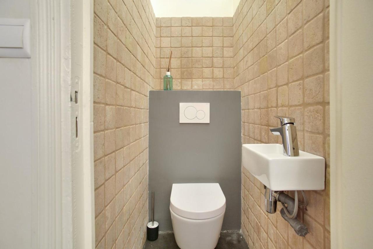 2 Bedrooms Le Marais Nazareth ปารีส ภายนอก รูปภาพ